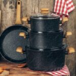 Carbon steel cookware – lightweight cast iron alternative with natural non-stick seasoning