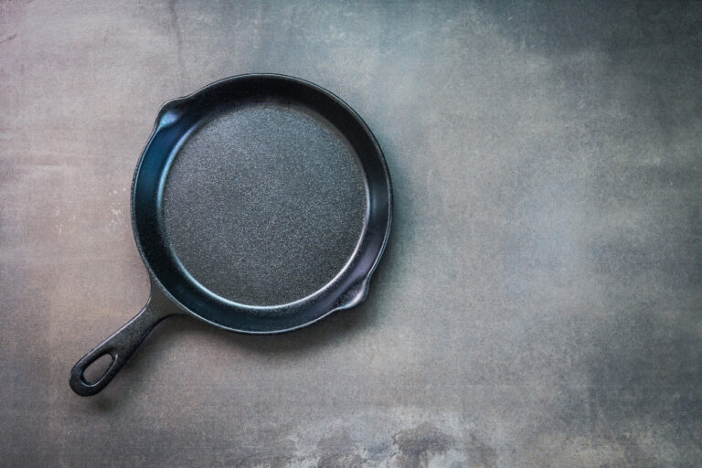 Best skillet pan – cast iron, stainless steel, non-stick, and ceramic skillets