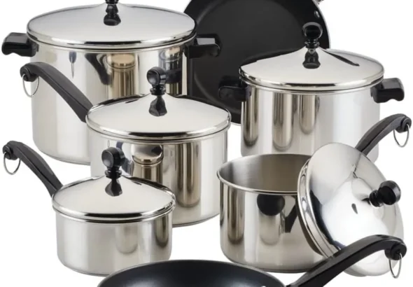 Farberware Classic Series Stainless Steel Pots and Pans Set, 15-Piece | Nonstick cookware, even heating, cooking pot set, induction compatible, dishwasher safe, oven safe
Farberware Classic Series 15